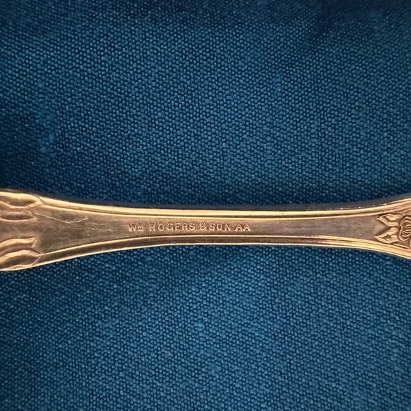 Antique Wm. Rogers & Son AA Silver Plated Ornate Floral Serving Spoon Ladle 8.5" - Picture 9 of 10